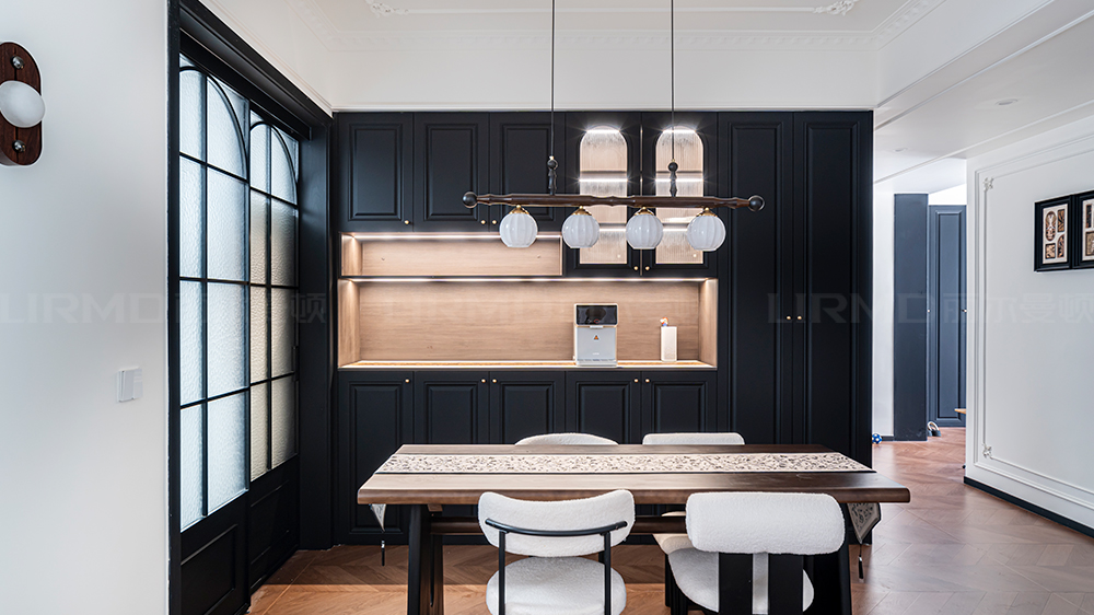 法式復(fù)古風(fēng)-富基世紀(jì)公園